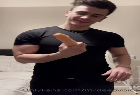 MrDeepVoice 08