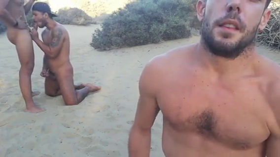 Pabloysebas Beach Cruising