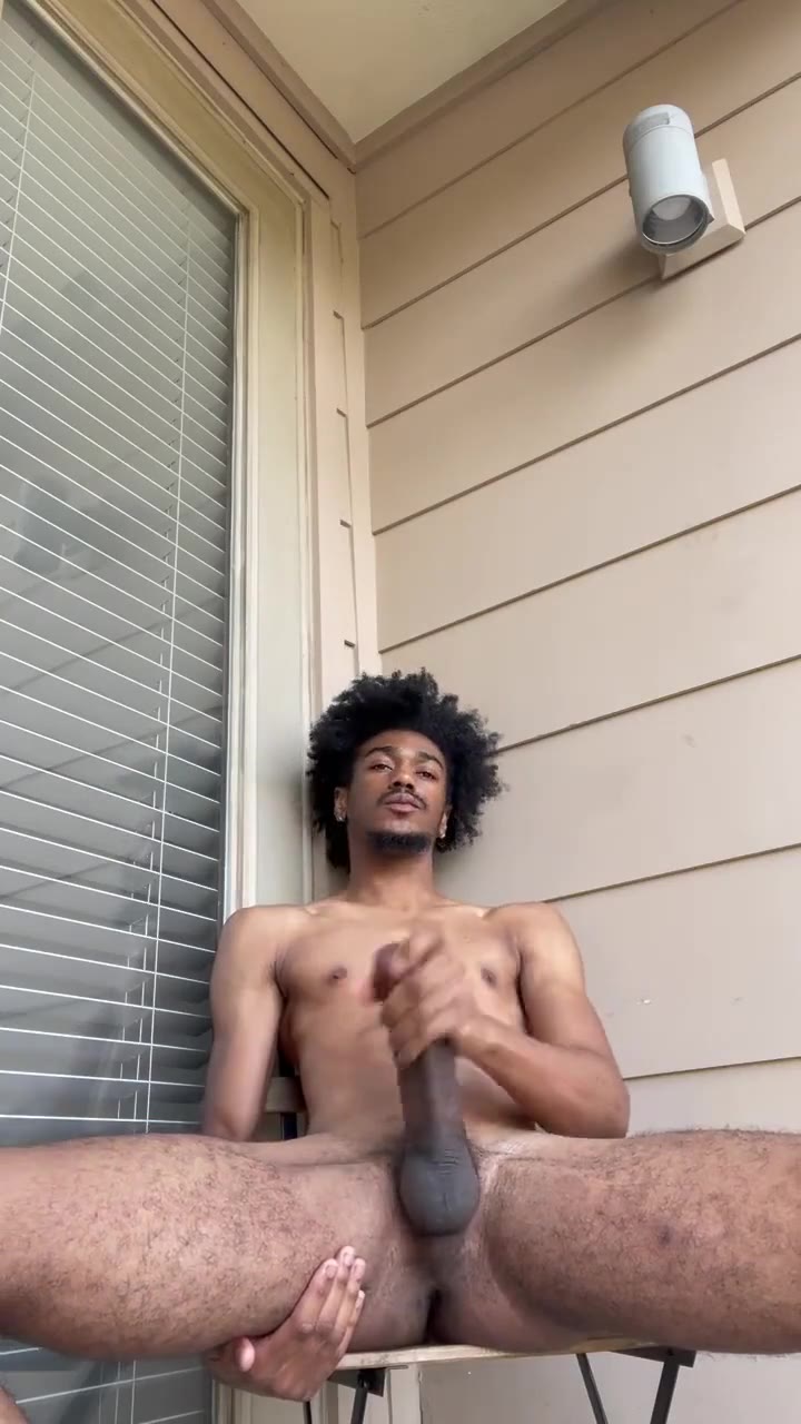 Afrohuge
