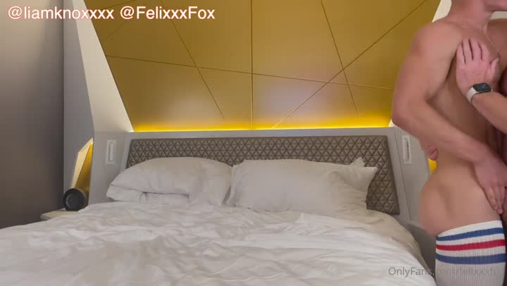 Felx Fox Liam Knox