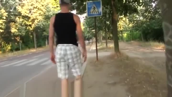 French Hitchhiker 5009101