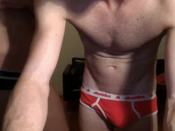 Hotshow88 12 26 04