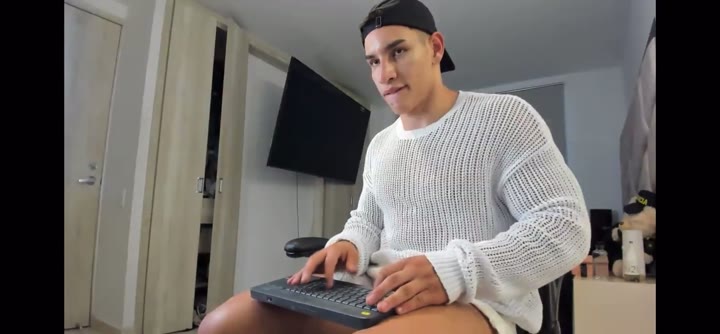 Johnny Rosales Aka Johhnyfit 135006151