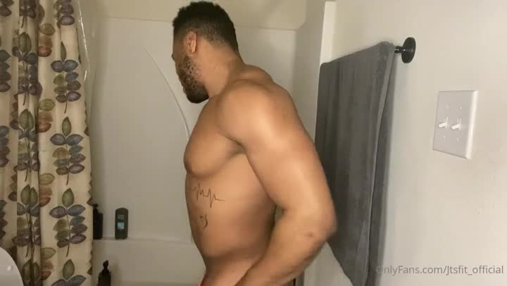 Jstn Official Shower
