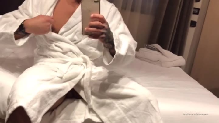 JuicyJay Hotel