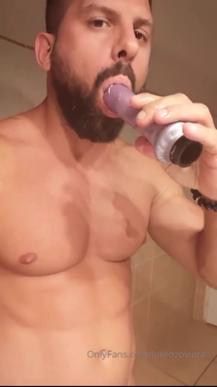 Lorenzo Dildo