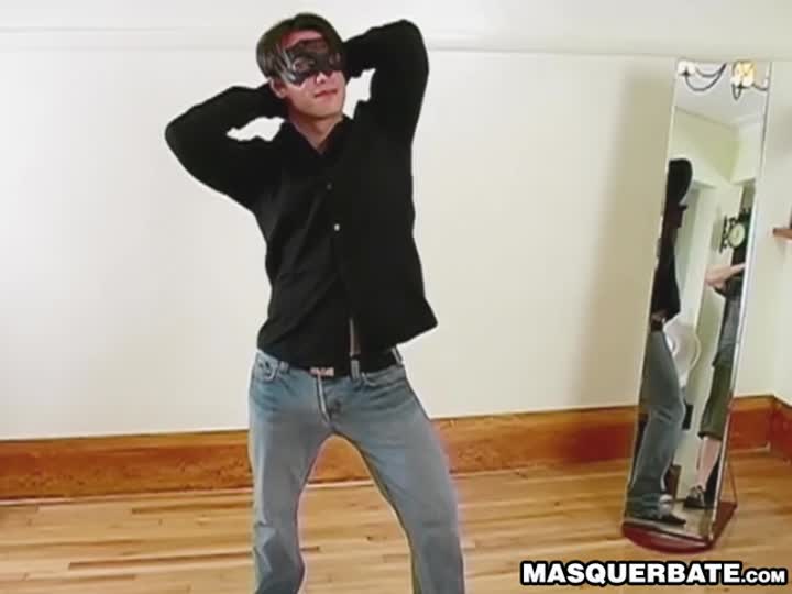 Masque Ricky.turner