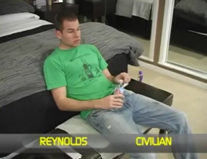 Mil Cla Reynolds 01