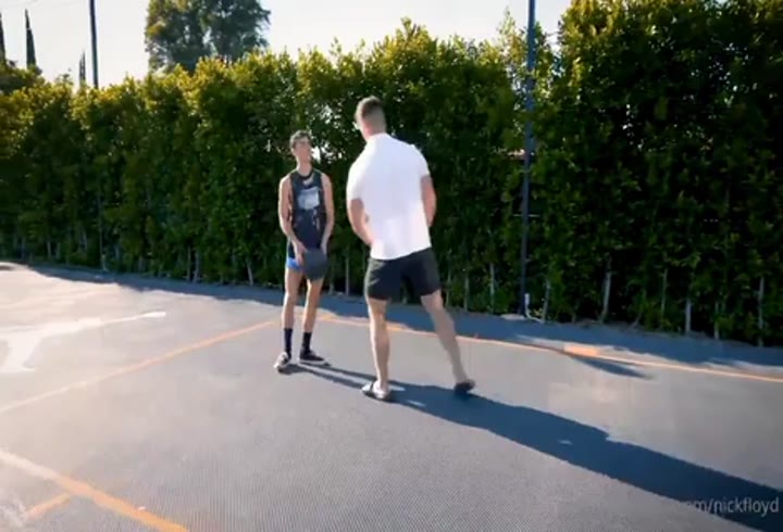 Nickfloyd B Ball