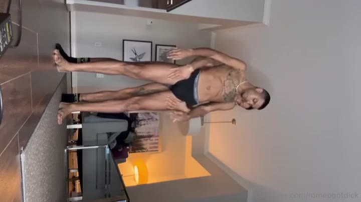 TheBoyInThePic RomeoGotDick