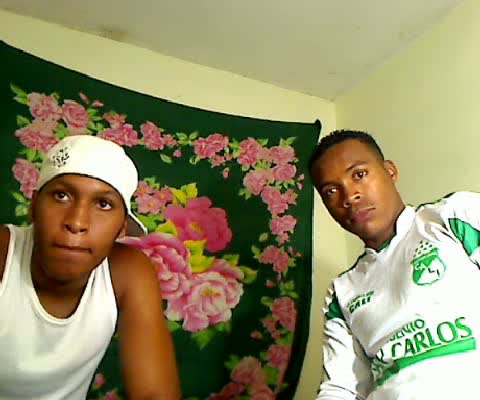 Blacksexihot With Friends